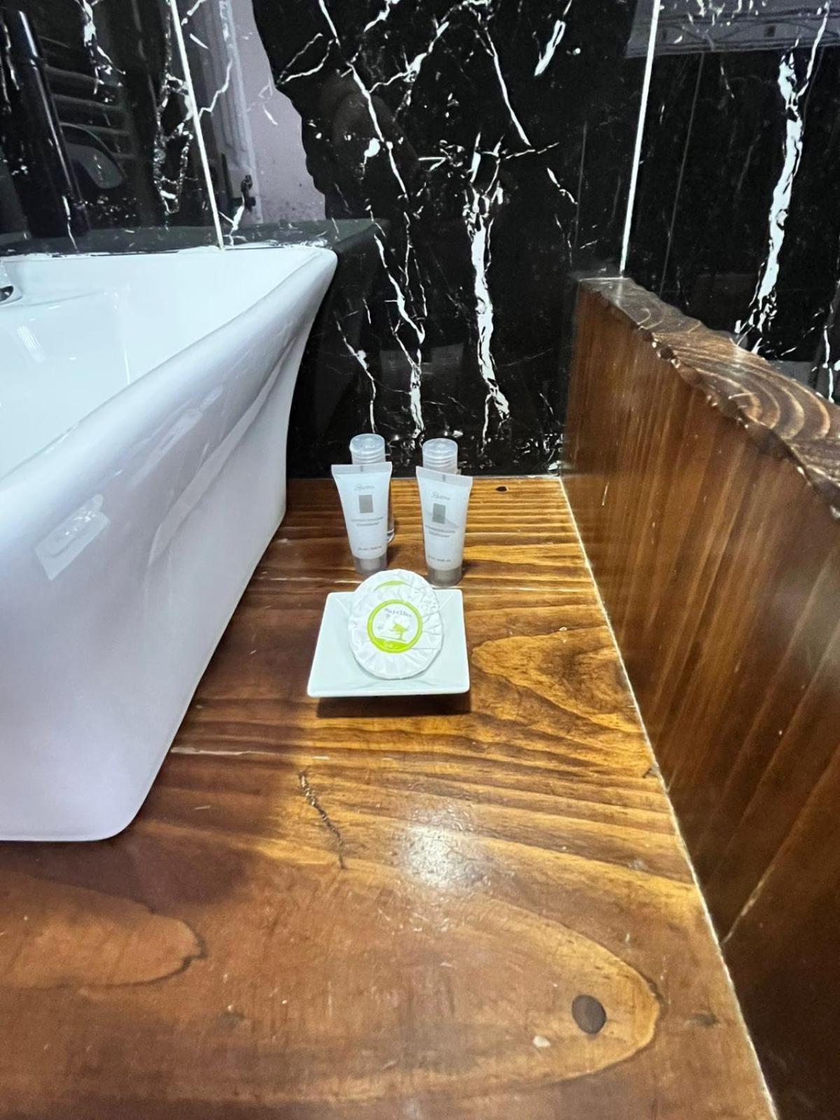 艾斯坦莎艾尔奥维罗帕特尼科酒店 Cerro Castillo 外观 照片